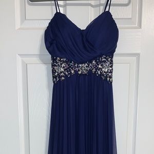 B. Darlin full length prom gown